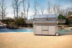 Gasgrill Prestige Pro™ 825<Napoleon Outlet