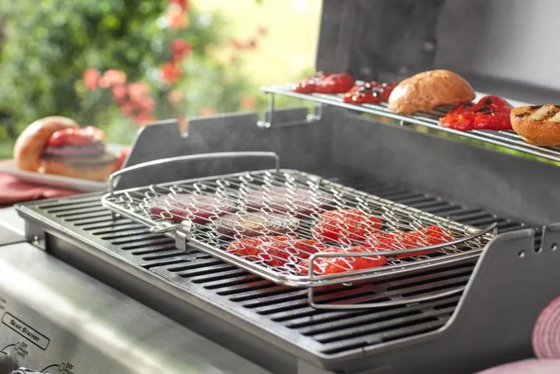 Grillkorb Fisch- und Gemüsehalter groß<Weber Online