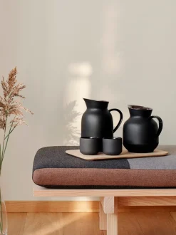 Stelton Kaffee & Tee-Isolierkanne Amphora 1000 ml Schwarz