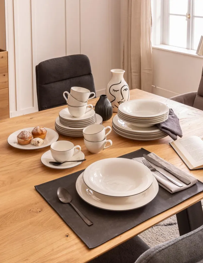 Villeroy & Boch Geschirr-Kaffeeservice Black Lines 18tlg. Weiß