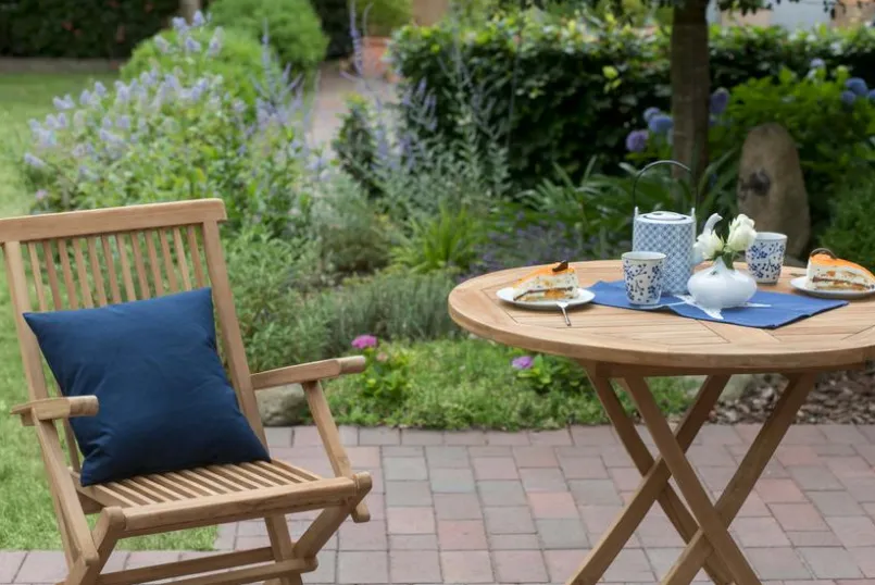 Balkontische|Gartentische| Klapptisch Avignon Ø 70 cm Teak