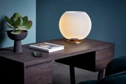 kooduu Akkuleuchten|Tischlampen-LED-Akkuleuchte Sphere Messing