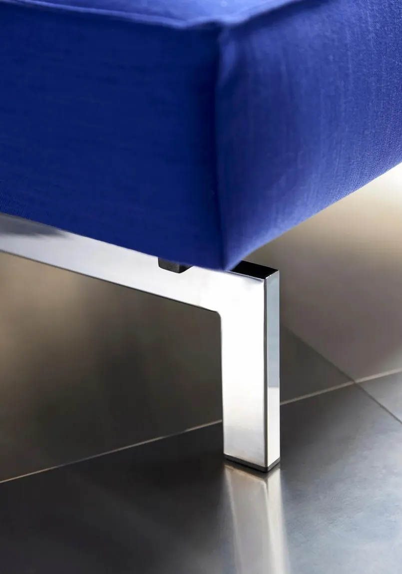 INNOVATION LIVING Schlafsofas|Schlafsofas-Schlafsofa mit Armlehnen Splitback Chrom Ultramarine