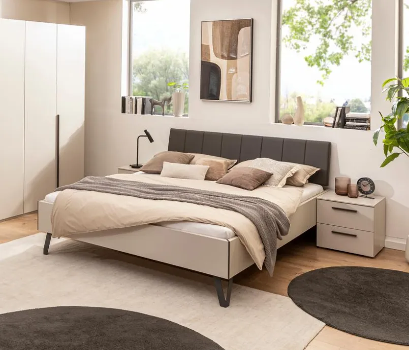 rauch ORANGE Schlafzimmer-Komplettsets-Schlafzimmer-Set Montclar-Extra 4tlg. Champagner